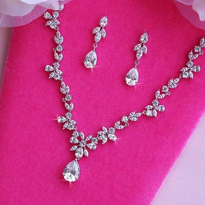 CZ Cubic Zirconia Rose Gold or Gold Bridal Necklace Earrings Set Wedding Swarovski Jewelry Party Brides Bride Accessory Weddings Gift 24