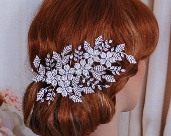 Bridal Sparkling Crystal Allover Floral Hair Comb Sparkly  display picture 3