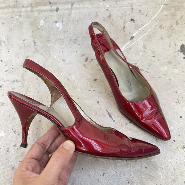 Vintage 1950’s Red Patent Leather Slingback Kitten Heels, 6.5 B