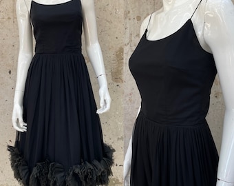 Abito da cocktail vintage in chiffon di seta nero degli anni '50/'60, XS