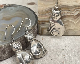 Vintage Sterling Silver Cat Earrings And Necklace Set