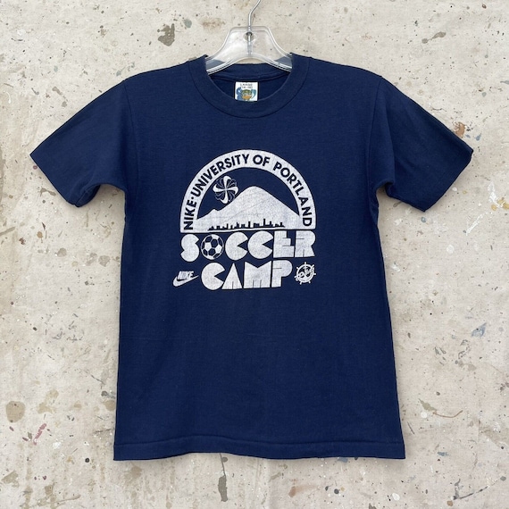 Vintage Nike Pinwheel Soccer Camp Portland T-Shir… - image 1