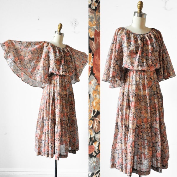 SALE! Vintage 70's ANGEL WING Hippie Dress, Floral Cotton