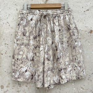 Vintage 90’s Raw Silk Cream Shorts, Medium