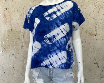 Vintage 90’s Oversized Rayon Indigo Tie Dyed Top