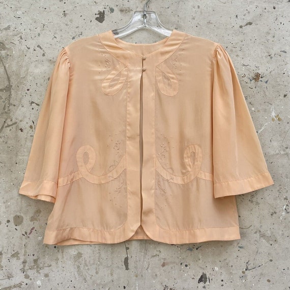 Vintage 40’s/50’s Peach Silk Embroidered Bed Jacke