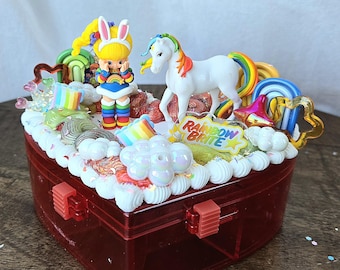 Rainbow Brite Organizer