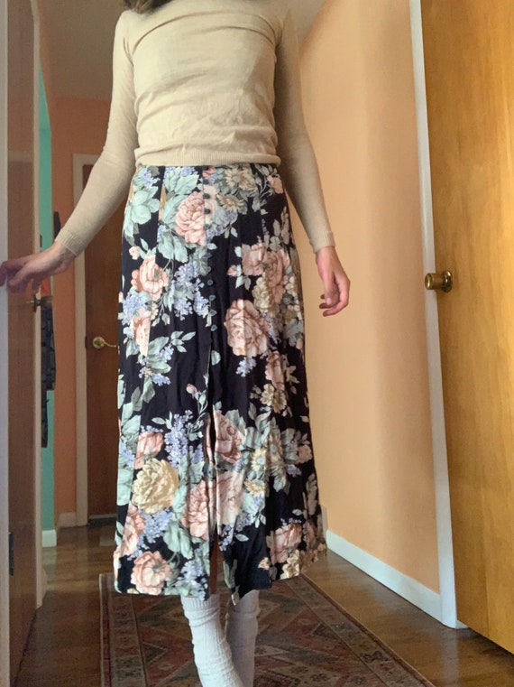 Vintage 90s Express Floral Midi Button Up Skirt - image 2