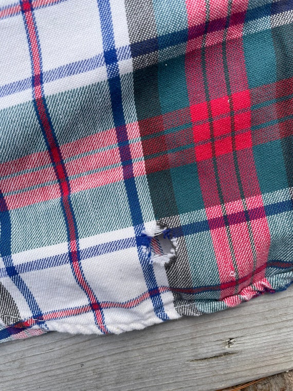 Retro 90s Thrashed Woolrich Plaid Button Up Shirt - image 3