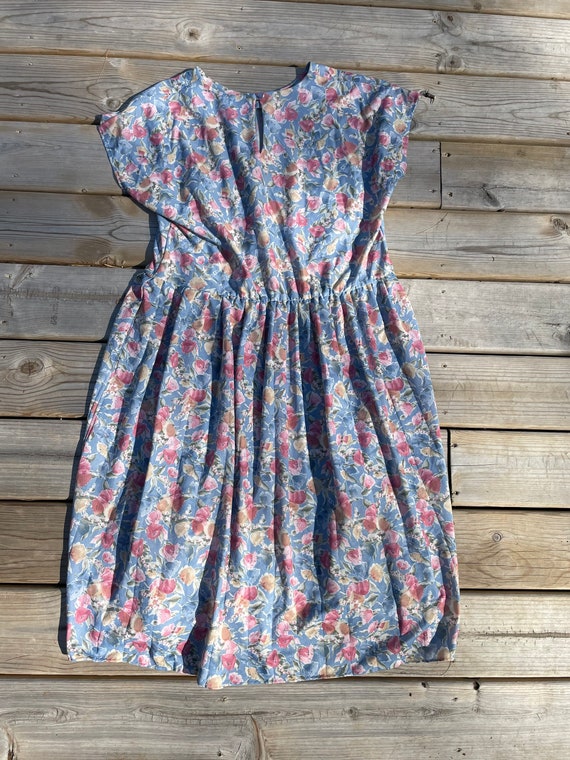 Retro 90s Oversized Floral Dress - image 3