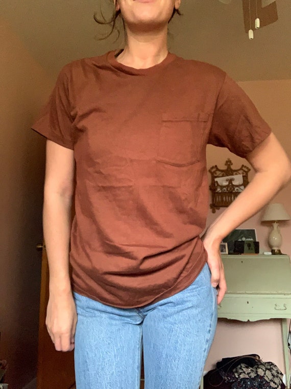 Vintage 70s Hanes Single Stitch Brown Pocket T-Shi