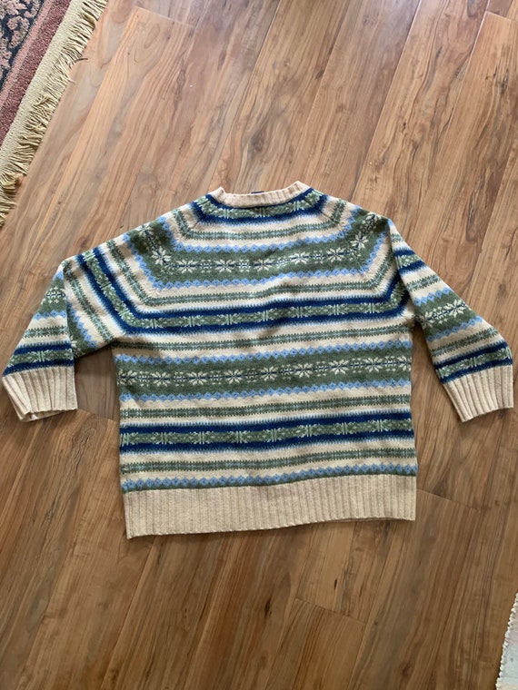 2000s GAP Quarter Sleeve 100% Wool V Neck Sweater - image 4