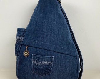 In Stitches Levi’s Shoulder Bag