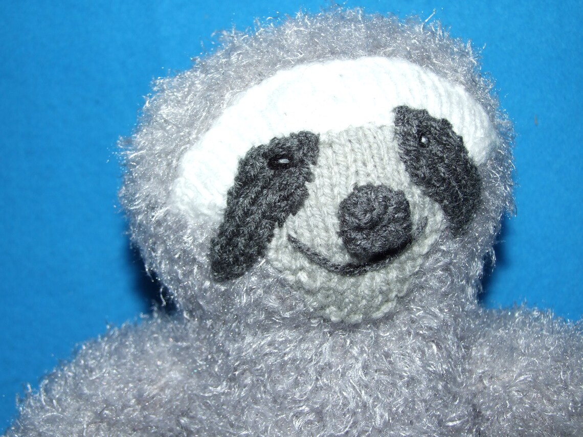 KNITTED SLOTH PATTERN - Etsy