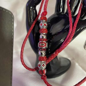 Kangaroo Leather Dog Show Lead  University Theme, Red
