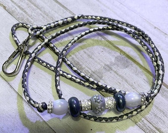 Kangaroo Leather Dog Show Lead Gray, Silver, White Snow,