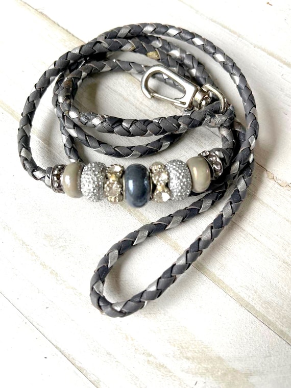 Kangaroo Leather Colors of Gray, Charcoal and Sterling Dog Show