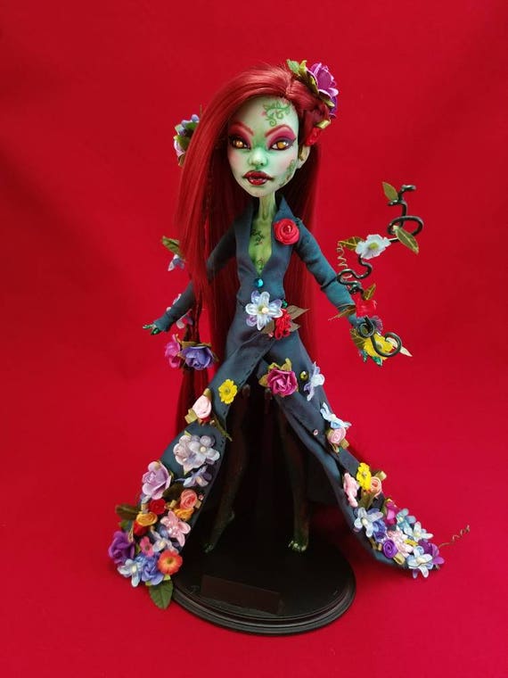 poison ivy doll