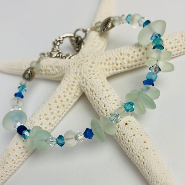 Coastal Beach Blue Sea Glass Jewelry, Seaside Nautical Beach Glass Jewelry, Turquoise Blue Crystal Sea Glass Bracelet, Mermaid Jewelry