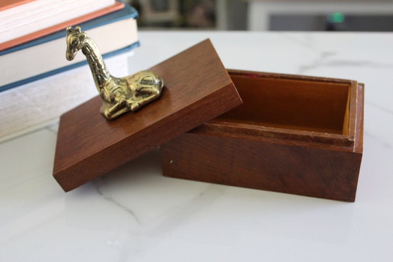 Wood box with Brass Giraffe - image 3