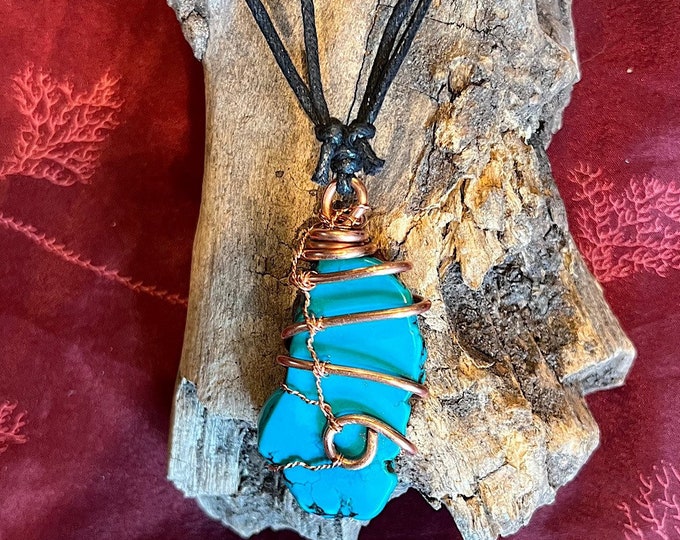 Turquoise Pendant, Wire Copper Pendant Necklace, Wrapped wire Copper, Boho pendant, Chakra Pendant, Hippie Necklace, Festival Necklace