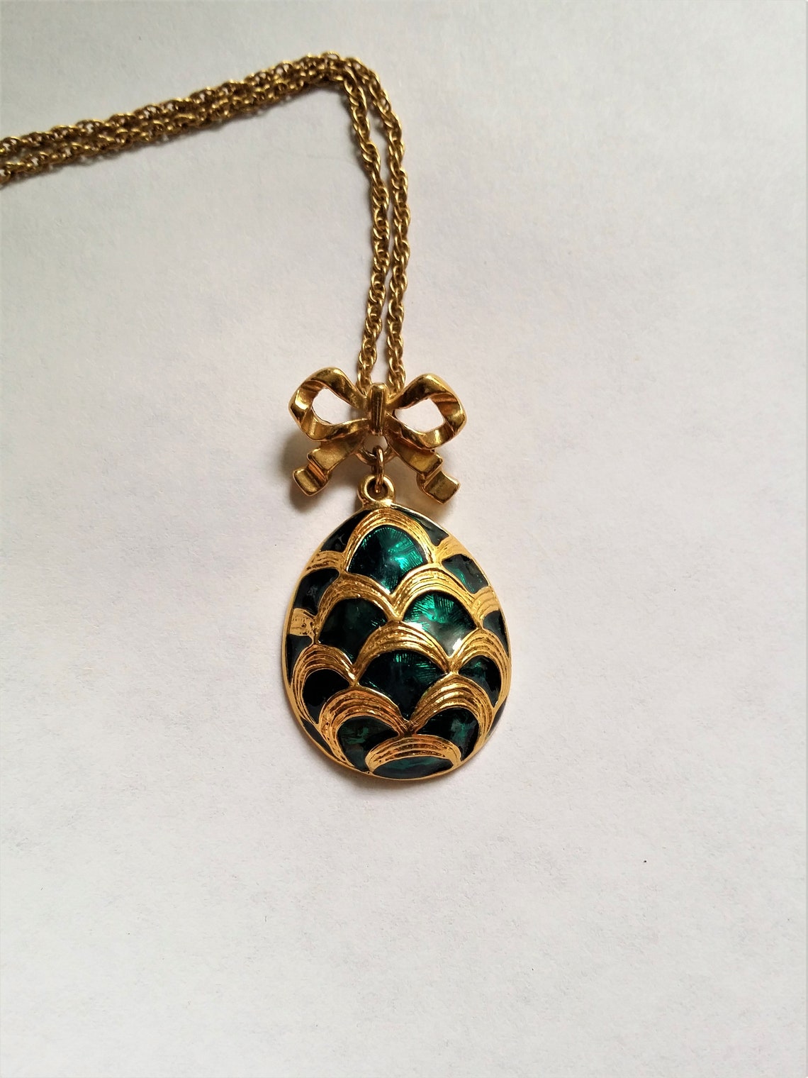 Vintage Avon Green & Gold Egg Pendant Necklace Enameled | Etsy