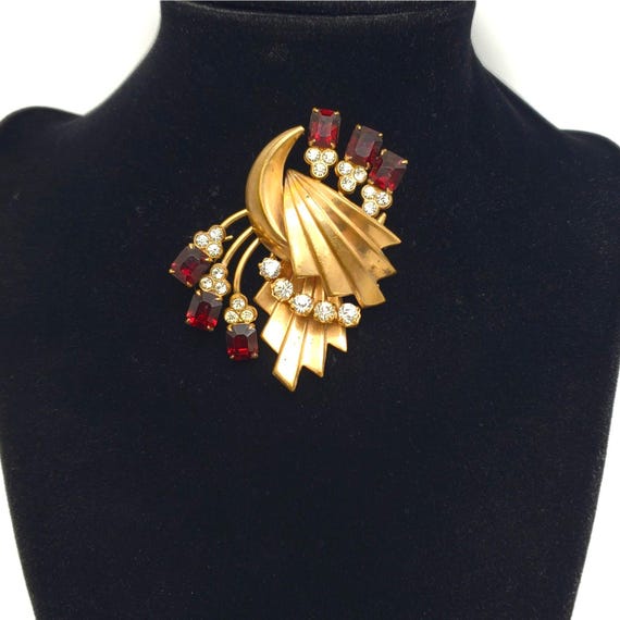 Gold Spray Brooch Ruby Red Clear Rhinestones Fan … - image 4