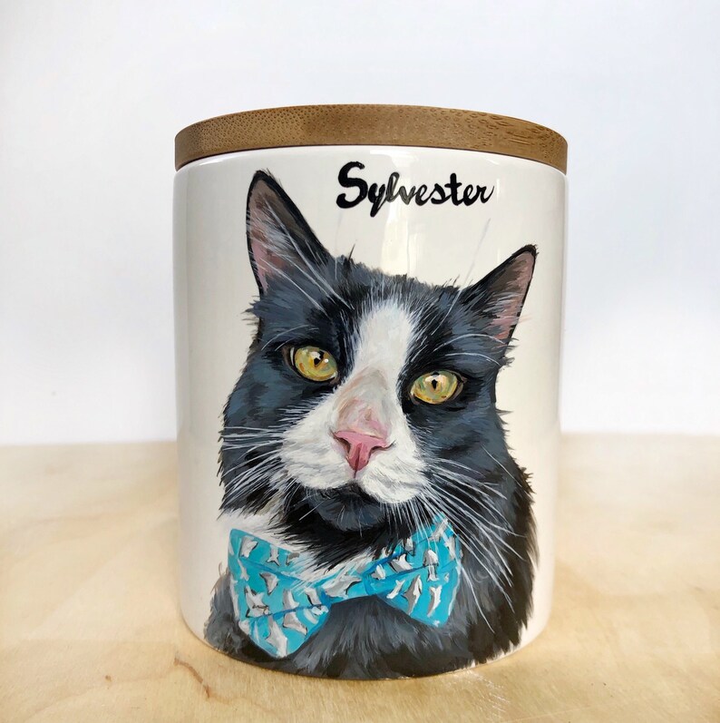 Pet Portrait Urn Hand Painted Urn Pet Memorial Dogs and Etsy