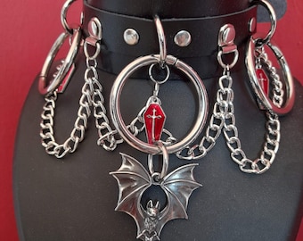 Fladdermuschoker - Kistachoker - Goth - Gothchoker - Gotisk choker - Vampyr - Vampyrchoker - Darkwave - New wave - EBM - Goth Mode - BDSM