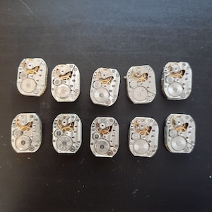 Lot of 10 watch movements - 18 x 13 mm square mechanical watch movement, Steampunk Supplies, Watch Movements for Parts, Antique Watch Parts