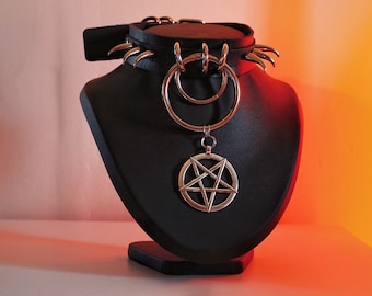 Pentagram Choker - Hand made Spiked gothic leather choker - Satanic Choker - Metal Choker - Goth Choker - Gothic Choker - Occult Choker