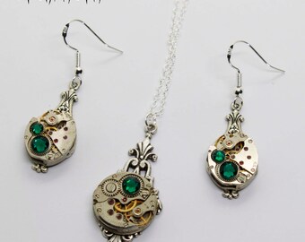 Steampunk Jewelry set in Emerald - Steampunk wedding set - Steampunk Necklace & Earrings - Christmas gift - Gift for her
