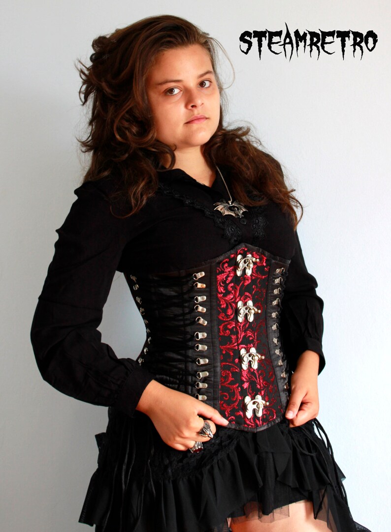 Zapata Silver Brocade Underbust Gothic Corset With Buckle main image 1
