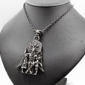 Enorme Baphomet-ketting - gotische ketting - gotische hanger - zwarte metalen ketting - zwarte metalen hanger