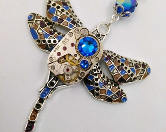 Gaudi Steampunk Libélula Watch Mechanism Pendant Necklace - Steampunk jewelry by Steamretro - dragonfly necklace - steampunk - jewelry