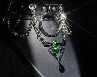 Choker - Handgjord spikad gotisk läderchoker - Satans Spider Choker - Metallchoker - Goth Choker - Gotisk Choker - Spindel - Satanisk Choker