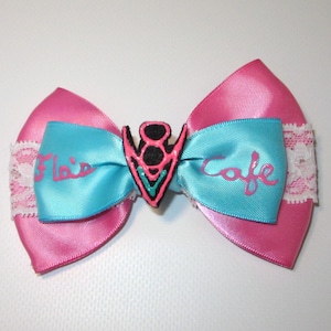 Flo&#39;s V8 Cafe Cars Land Cosplay Hair Bow Disneybound