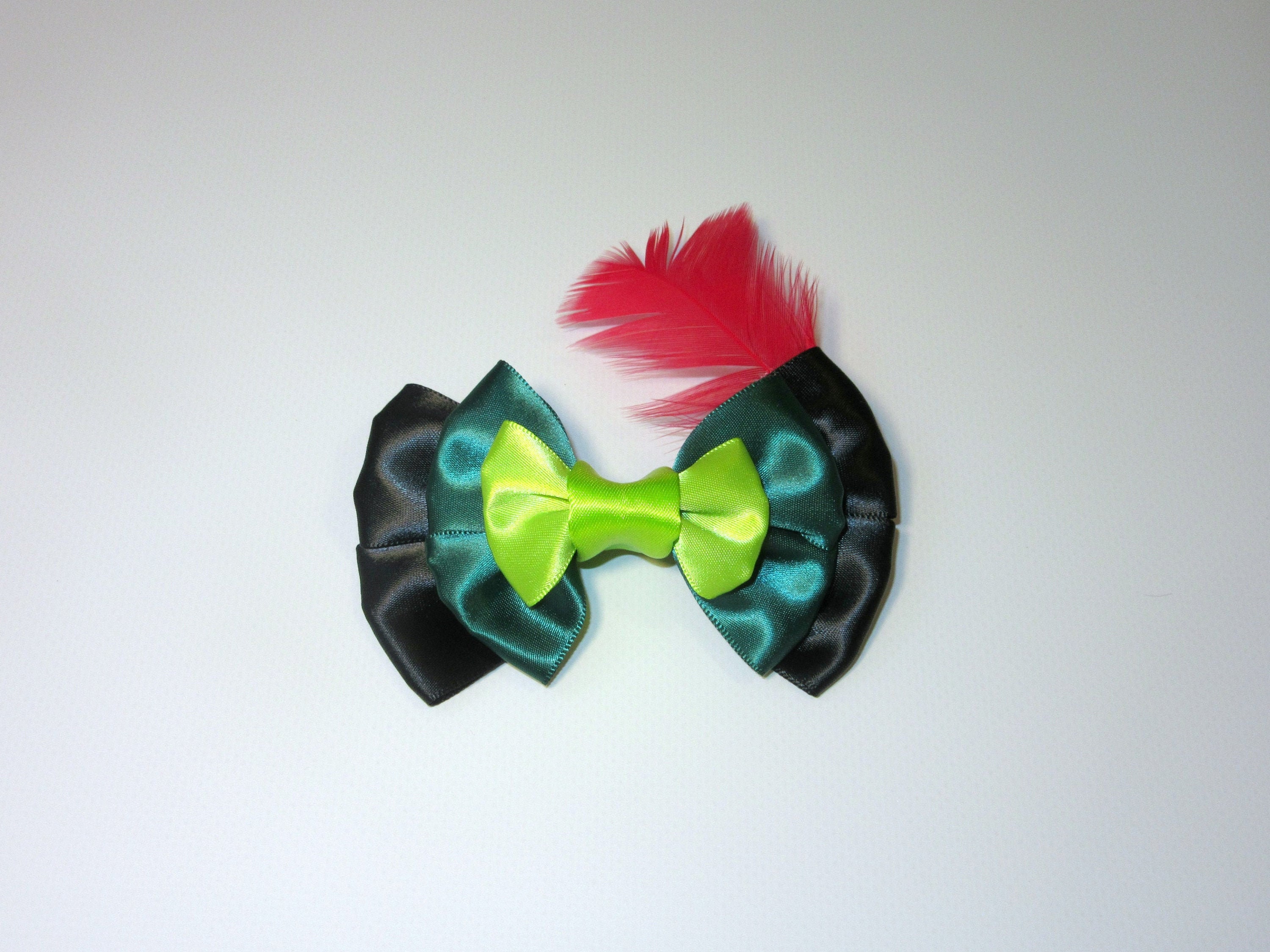 Disney Peter Pan Inspired Bow Peter Pan Hair Bow ? Green bow inspired by Peter... | Depop main image 4