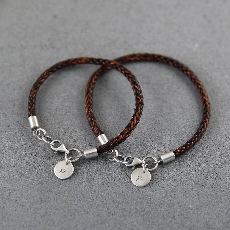 Ensemble de bracelets pour couple, bracelets en cuir assortis, bracelets en argent et en cuir, cadeau du 7e anniversaire pour homme, cadeau de la Saint-Valentin pour lui image 2