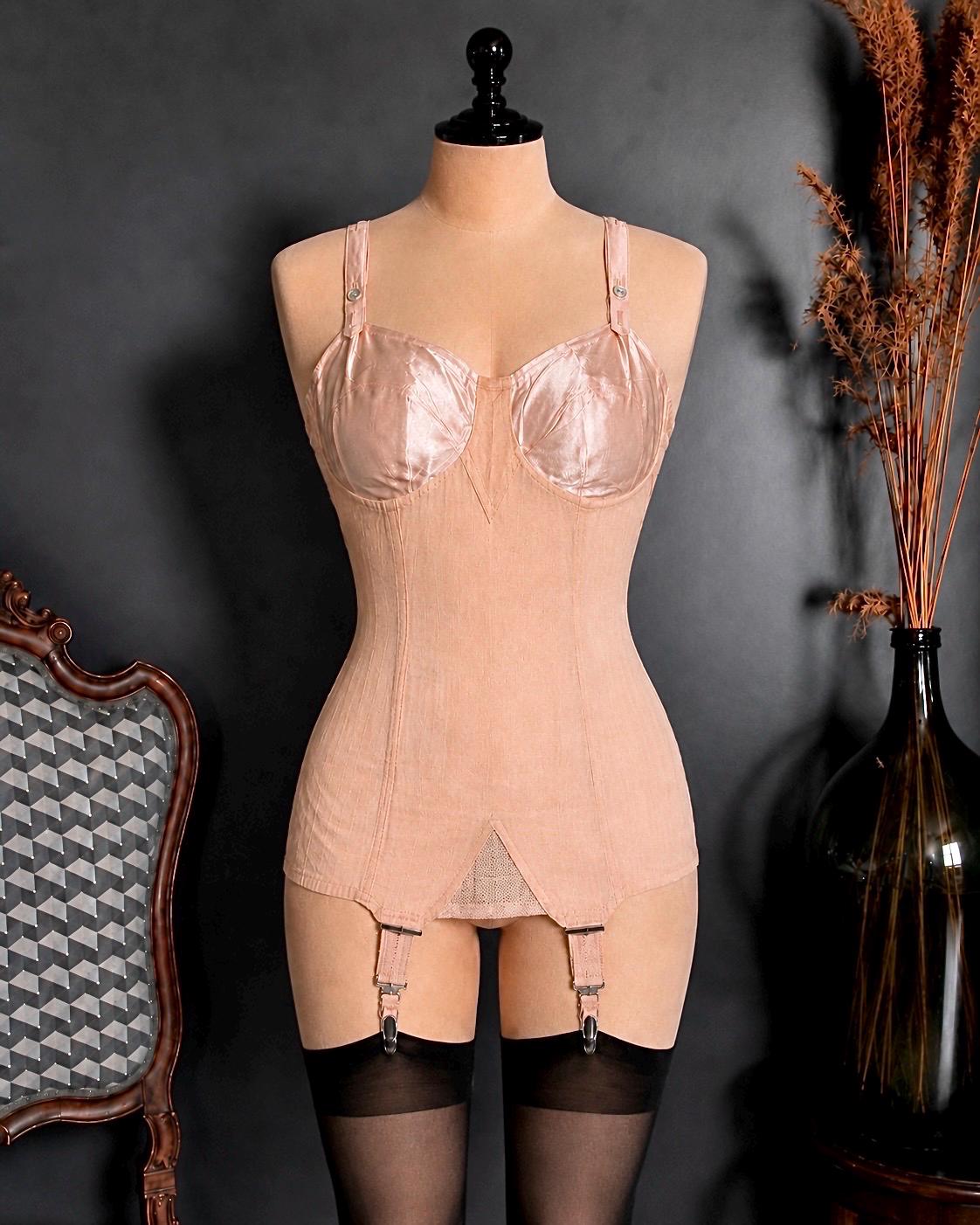 50s vintage コルセット　ガーターコルセット Vintage girdles and corsets - Etsy 日本