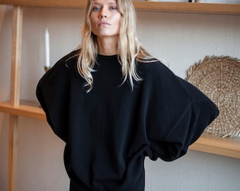 oversized lightweight sweater, loose sweater, oversize jumper, knitted jumper, minimalist casual jumper, one size sweater, lightweight