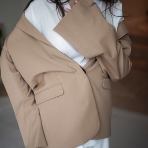 Blazer de novio, blazer minimalista, chaqueta de novio de gran tamaño, blazer de lana, blazer relajado, chaqueta de ajuste relajado, blazer de botonadura simple imagen 7