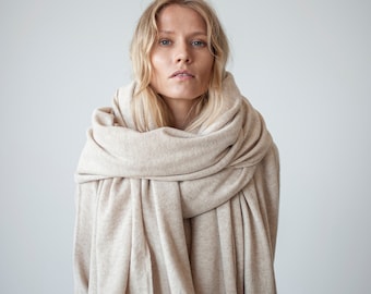 Oversized merino scarf, wool scarf, minimalist scarf, blanket scarf, shawl, unisex scarf, plaid scarf, minimal cape, female scarf, atuko