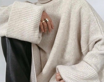 Truien, damestrui, trui van merinowol, oversized trui, minimalistische trui, losse trui, zandtrui, trui met opstaande kraag
