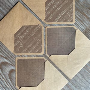Juego de cartas: 2 sobres rayados, papel de algodón para escribir, notas musicales con lunares marrones, carta de amor para un músico de bodas, papelería elegante