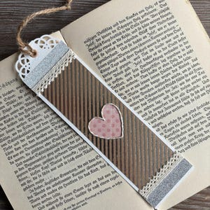 Bookmark, Book lover reader gift, Scrapbooking bookmark, Gift under 10, Snail mail Penpal Junk Journal