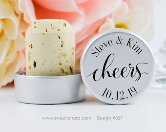 Personalized Wedding Wine Stopper – Custom Cheers Favor, Silver Metallic Top