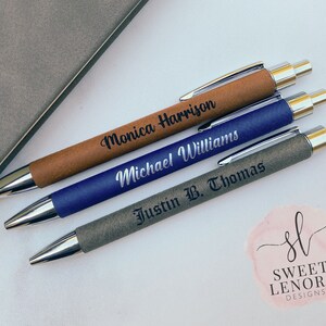 Engraved Pen - Monogrammed Pen - Custom Pen - Personalized Pen - Customized Pen - Dad Gift - Groomsman - Graduate - Writer Pen