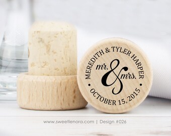 Personalized Mr and Mrs Wood Wine Stopper – Custom Wedding Favor