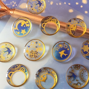 mooie blauwe ster maan vogel epoxy sticker mooie goudfolie ster zespuntige ster DIY esy hars accessoires eenvoudige ambachtelijke bedel oorbel cadeau
